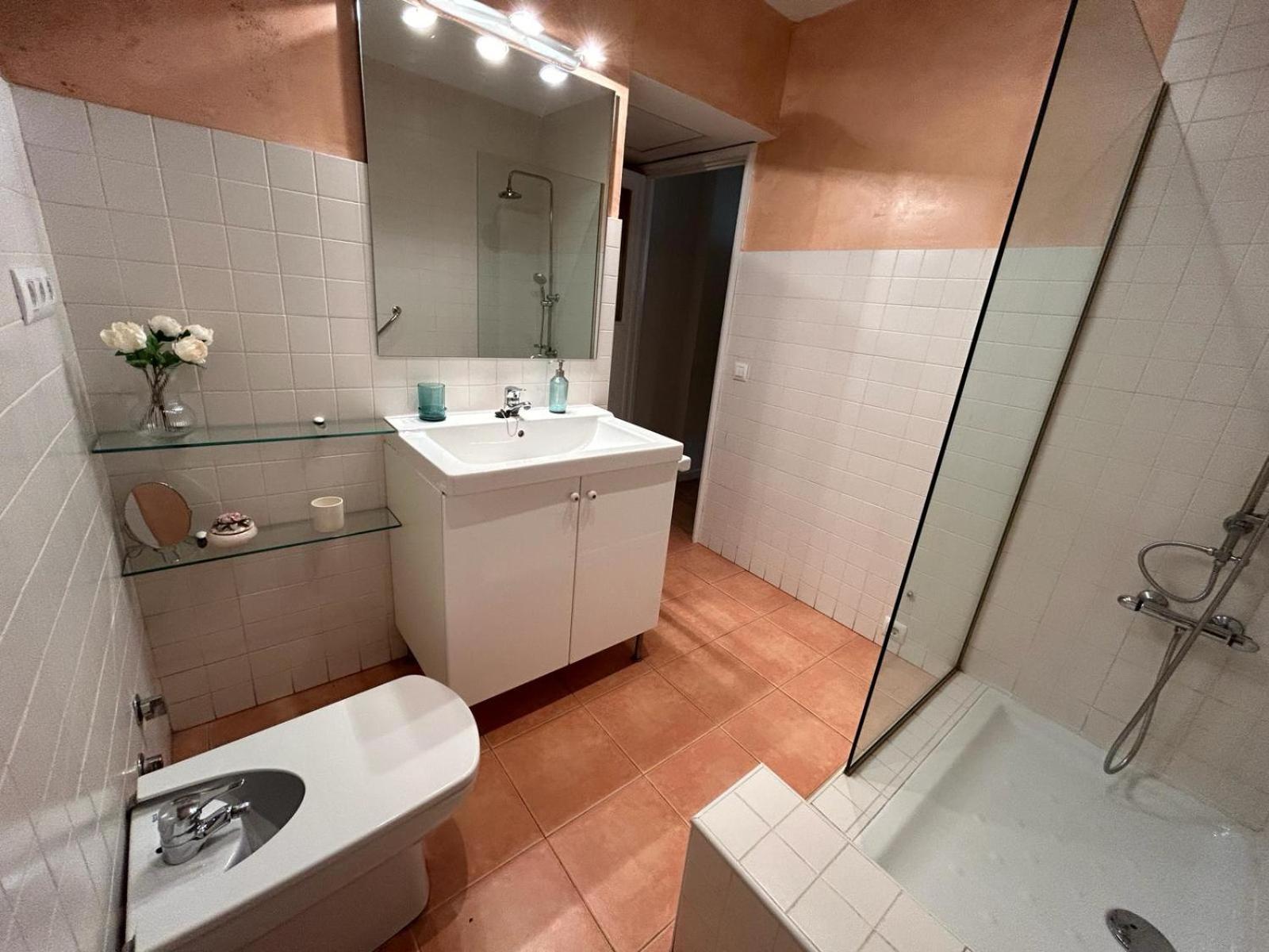2 Bedroom Apartment By Guadalquivir River Sevilla Buitenkant foto